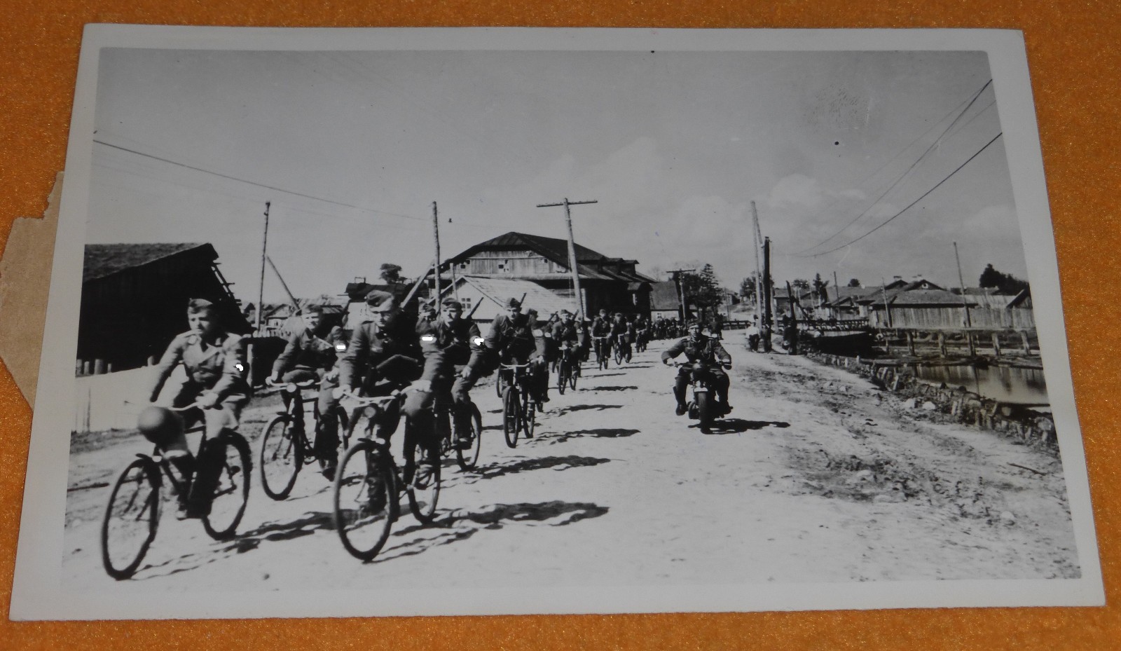 RAD Mnner mit Fahrrad & Kradmelder eilen zur Front Foto 2.WK 1941 Atlantic