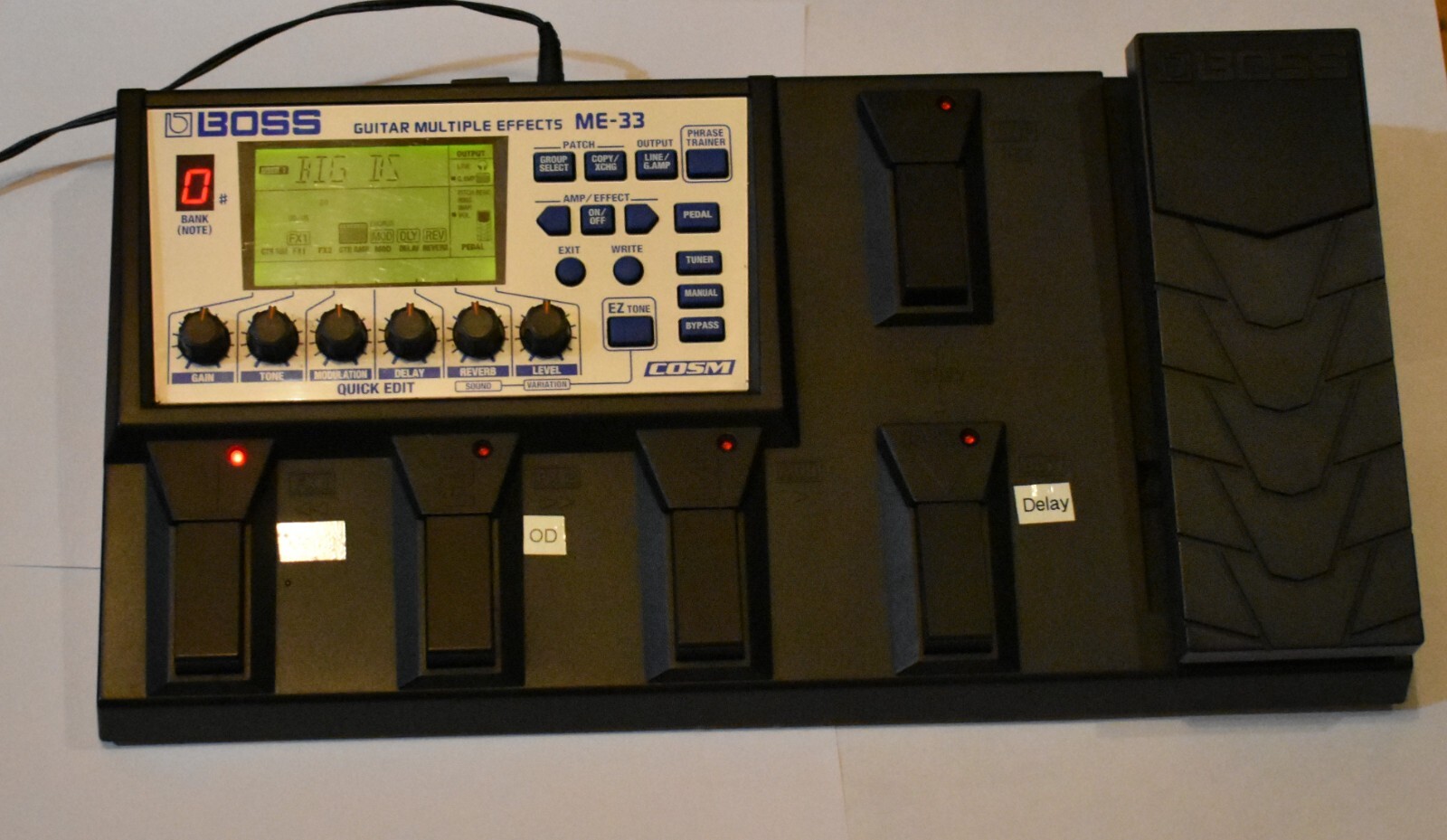 ME-33 Guitar Multi Effects Boss ギターエフェクト Boss ME-33 Guitar Multieffects Demo - YouTube