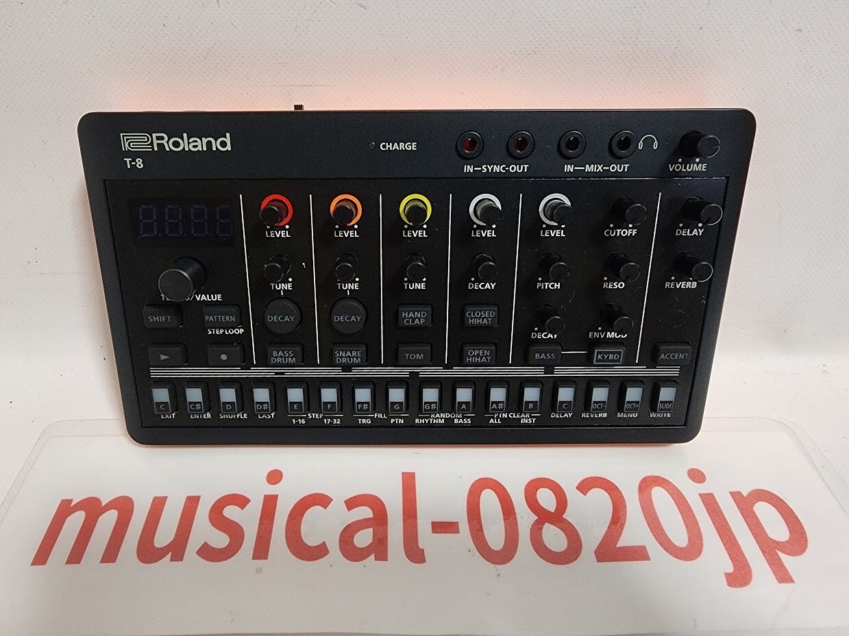 ROLAND T-8 Aira Compact Beat Machine Portable Drum Machine