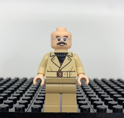 LEGO Walter White Minifigure - Breaking Bad Minifigures (100% Genuine LEGO)