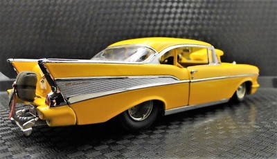 Hot Wheels 55 Chevy & Drag Races セット 713duuO3UeL._AC_SY200_QL15_.jpg