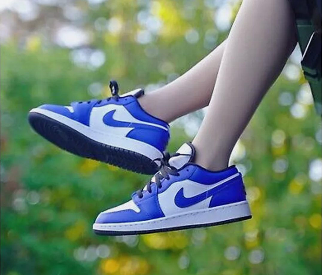 Nike Air Jordan 1 Low Game Royal White 553560-124 GS Size 4Y = Womens 5.5