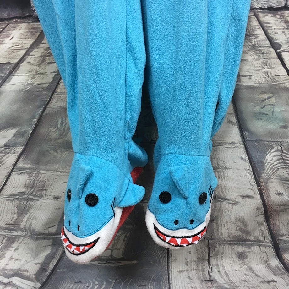 (B1-12) Nick & Nora Blue Shark Footed Pajamas Costume Zipper Front Sz XL