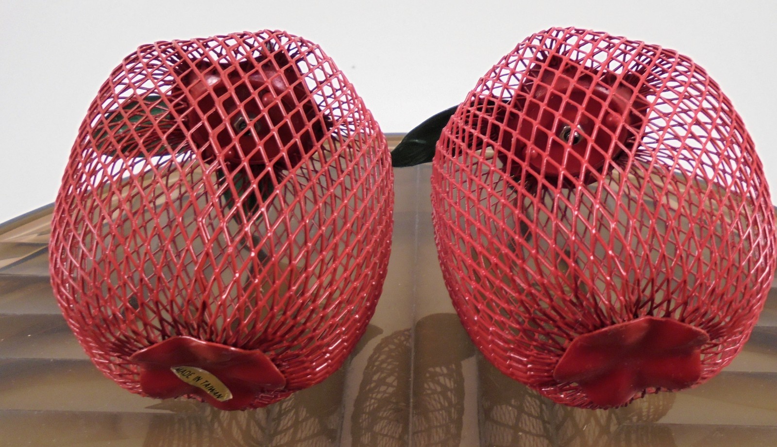 Art  Iron Mesh Fruit Apple - Life size Home Decor