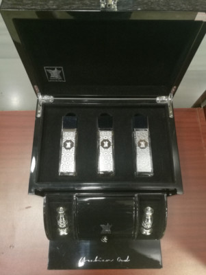 Al Seyada Set Bag by Arabian Oud - 5 Pieces Set - Express Shipping