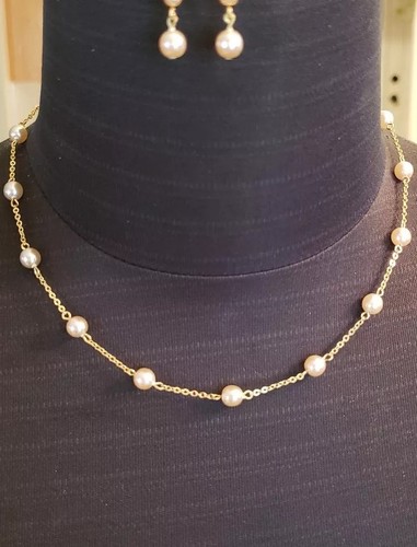 Set ~ Little Girls Young Teen Glass Simulated Pearl Gold Tone Necklace Earrings