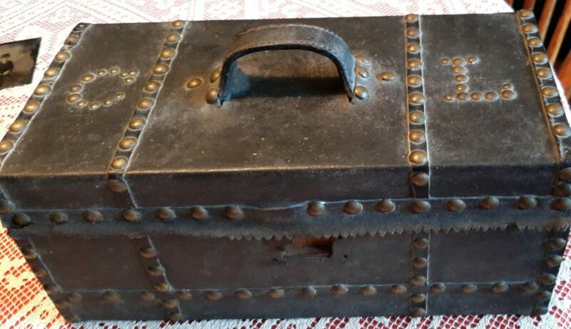 Antique document box Maine  Gov Dana newspaper lined  brass  tacks  NICE 1845