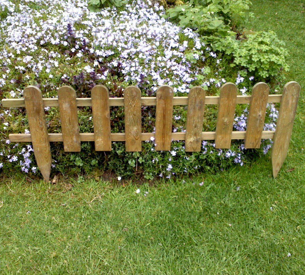 10 Wood Garden Picket Fence Panels. in Norwich, Norfolk Gumtree