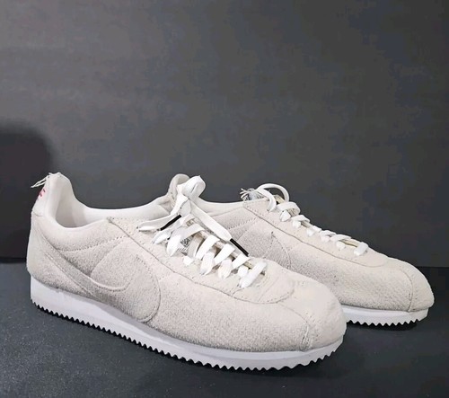 Size 9 - Nike Stranger Things x Classic Cortez QS Upside