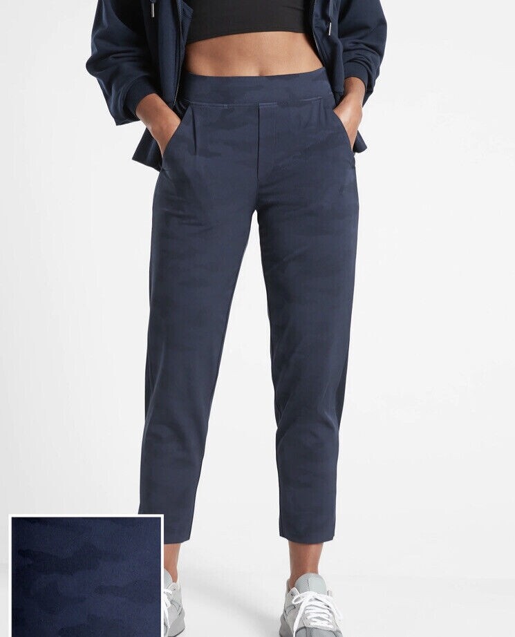 

Брюки ATHLETA Brooklyn Ankle Camo Pant  (M Medium) Темно-синие #982553 НОВИНКА, Синий