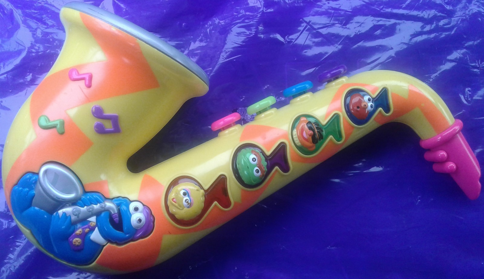 Sesame Street Saxophone Talking Lighted Musical Toy Cookie Monster Instrument GC