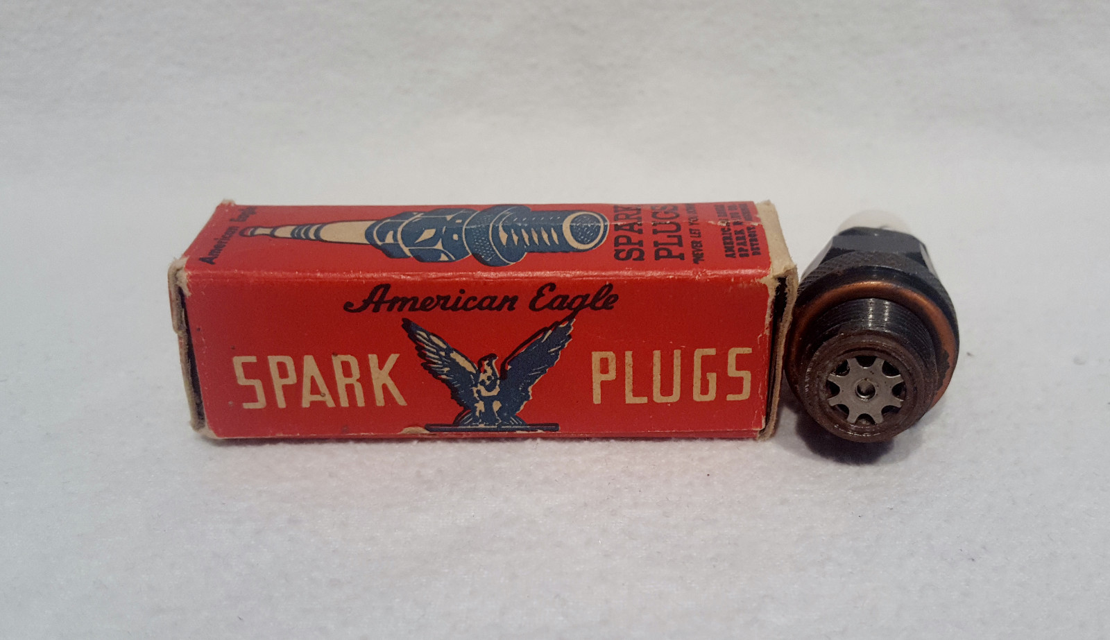 Vintage NOS American Eagle 327-H Perma-Gap spark plug