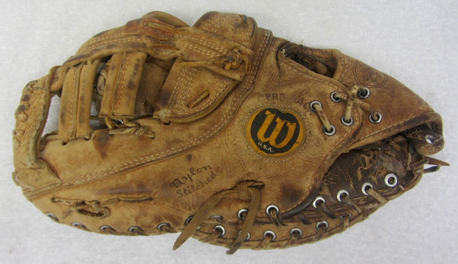 WILSON A2802 Left Handed FIRST BASEMANS GLOVE Mitt Made in USA A2000