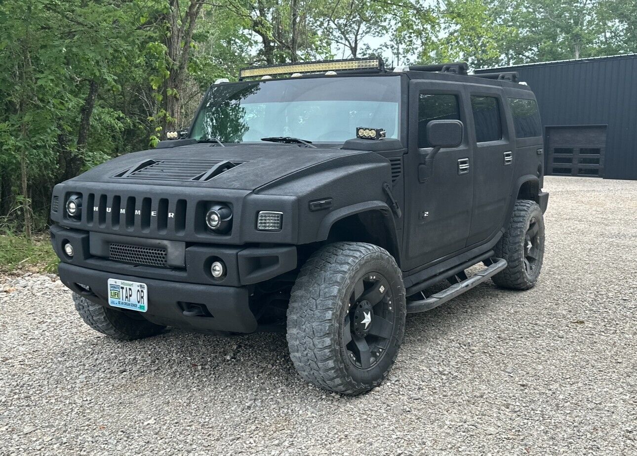 2003 Hummer H2 Black Ops exterior with Luxury Package