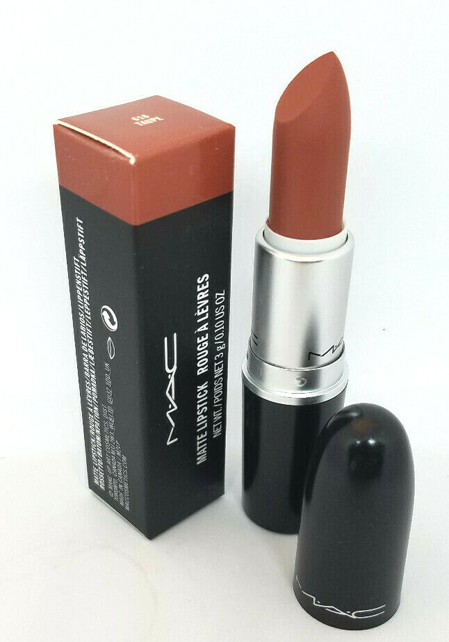 Matte rouge. Matte rouge