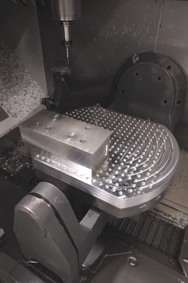 2013 CNC HAAS UMC-750 5-AXIS 12K RPM, TSC, 750MB MEMORY