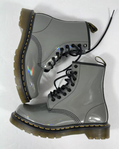 Dr. Martens 1460 YS Gray Patent Lamper Boots Women's Sz 8 US Dr. Martens 1460 YS Gray Patent Lamper Boots Women's Sz 8 US