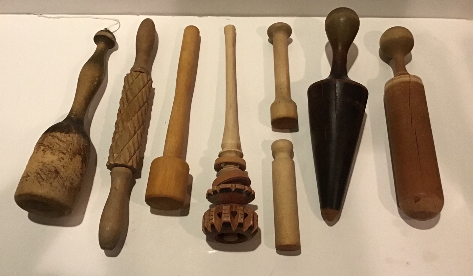 PRIMITIVE Farm Farmhouse Kitchen DECOR Wood PESTLE Lot 8 Vintage Americana