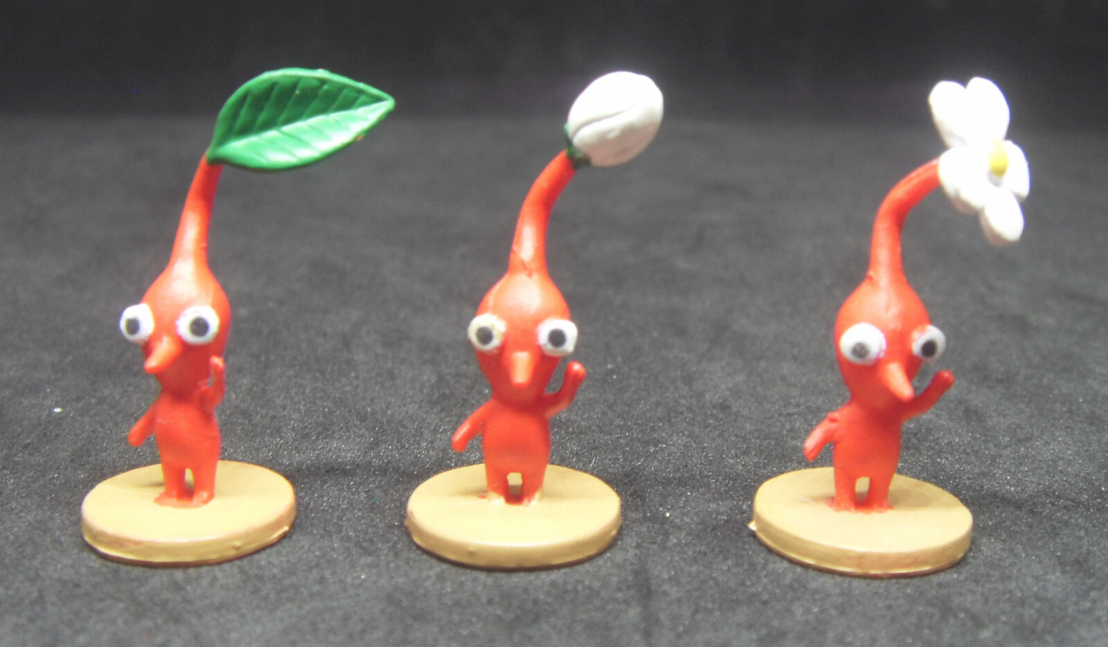 (未使用･未開封品)Pikmin 2 s-l400.jpg