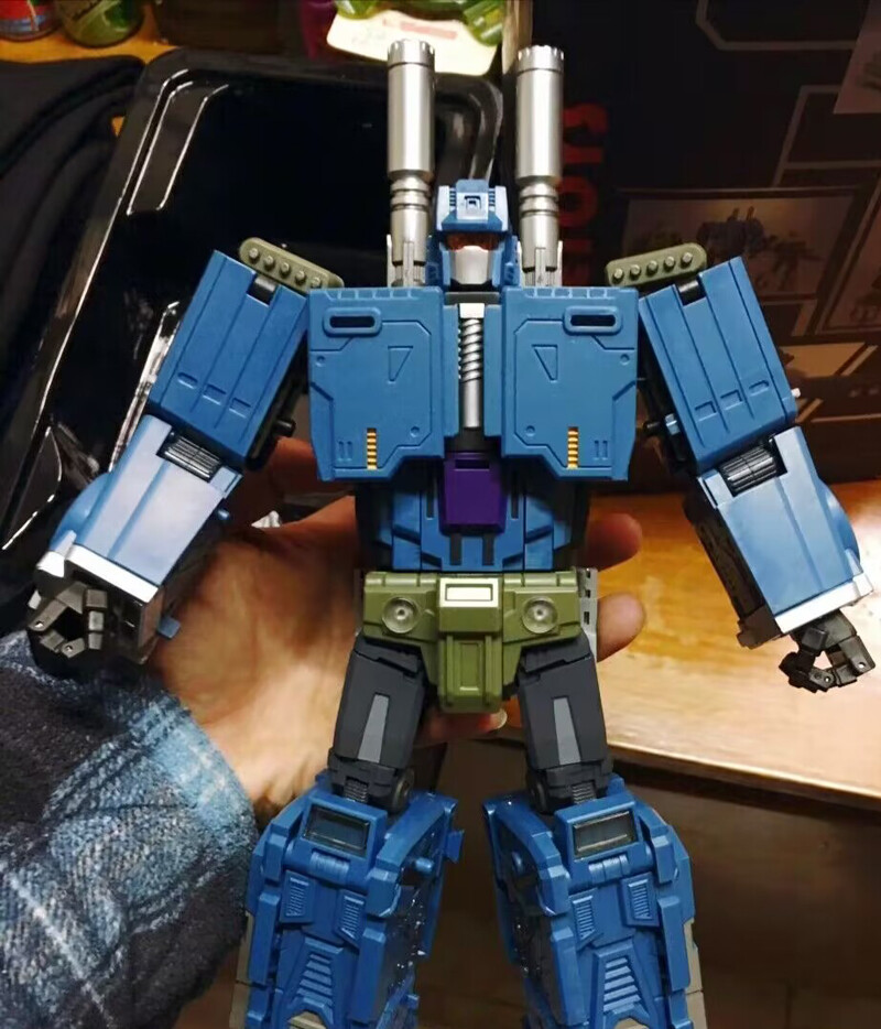 Unique Toys Bruticus UT M-03 Stellar Warrior Onslaught