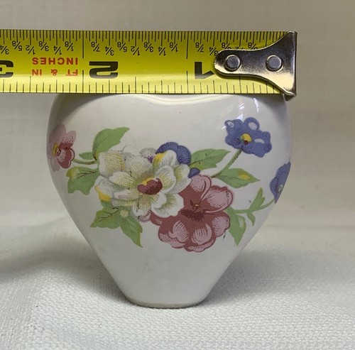 (AP) Lot Of 3 Ceramic Hearts Rose Decoration Furniture Craft No Hardware