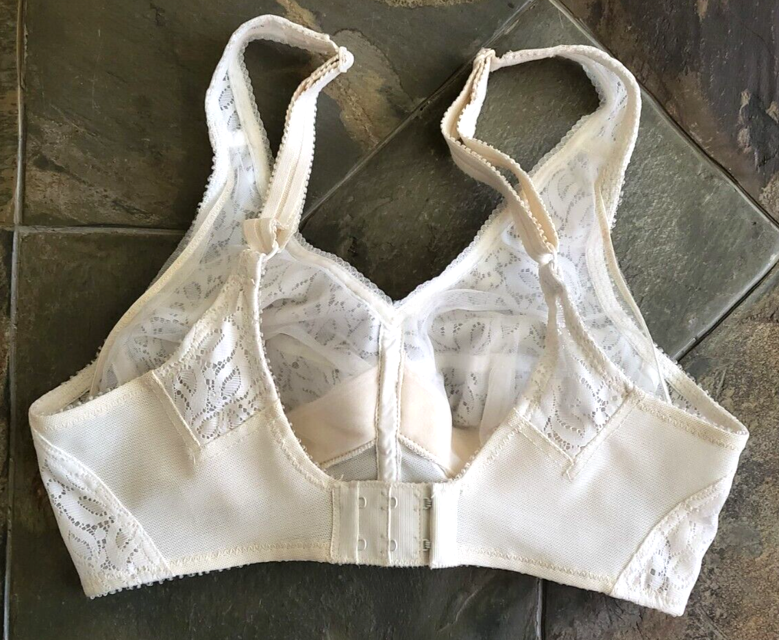 30A Vintage VPC by Carolina MFG. Semi Sheer Lace Wireless Bullet Bra #347