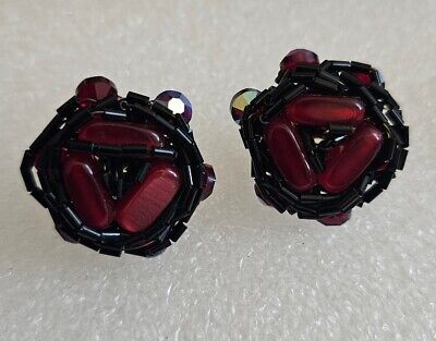 Real Vintage Search Engine Vintage Vendome Black And Red Beaded Glass Clip On Earrings AB Beads 1950s $49.90 AT vintagedancer.com