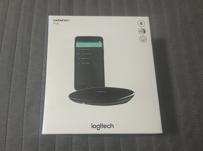 Logitech Harmony Hub Smartphone Remote Control  915-000238 NEW Open