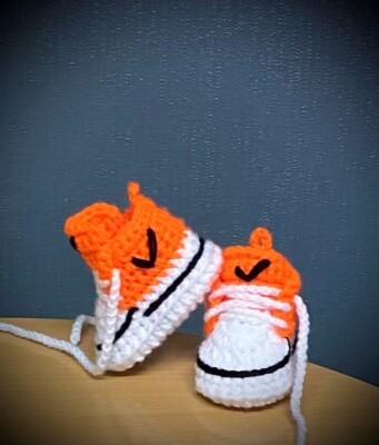 Crochet baby shoes Handmade crochet wool baby booties sneakers slippers trainers