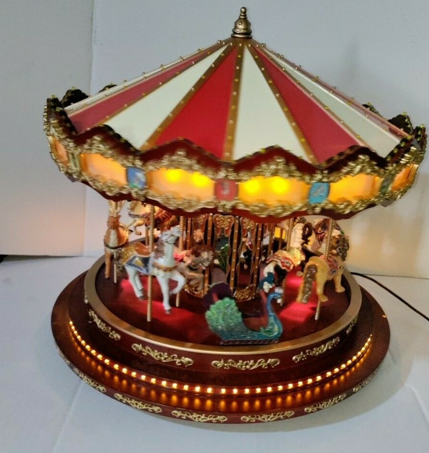 Mr. Christmas Marquee Grand Carousel Lights/Music works perfect see