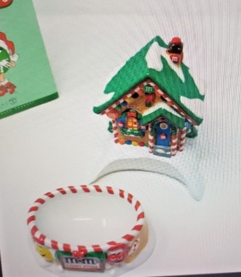 M&M's Christmas Candy Store Lighted House Ceramic & Serving Dish New in Box