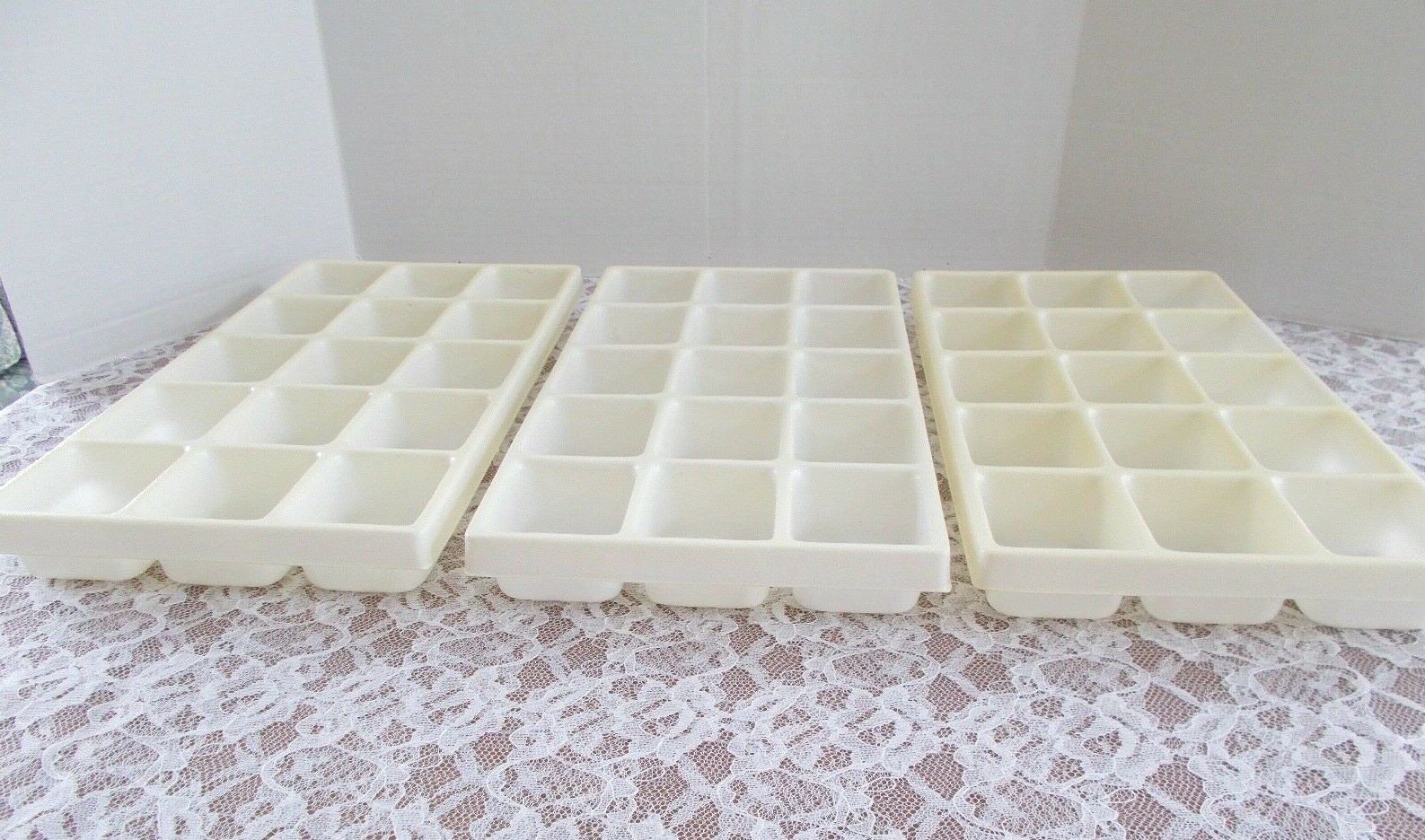 Plastic Organizer Trays For Jewelry, Crafts, Etc. Set of 3 Beige 15 Compartments