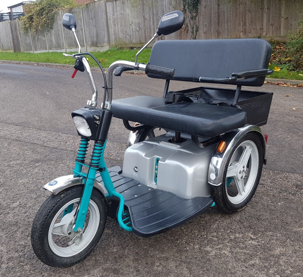 Two Seater 8mph TGA Supersport Mobility Scooter *DELIVERY POSSIBLE