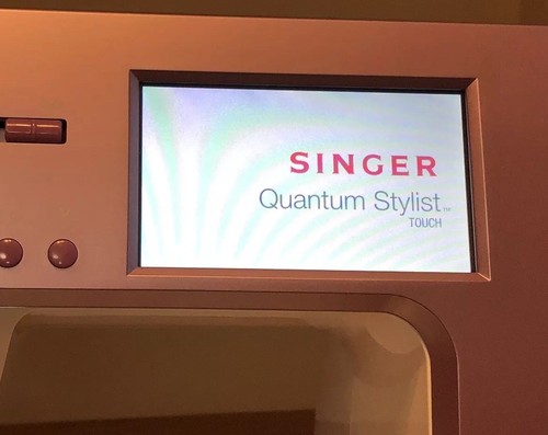 Singer 9985 Quantum Stylist Electronic Sewing Machine