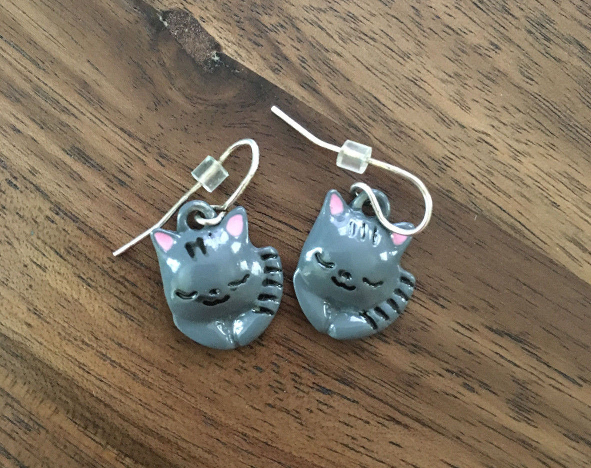 Claire's Gray and Pink Cat Drop Earrings NWT