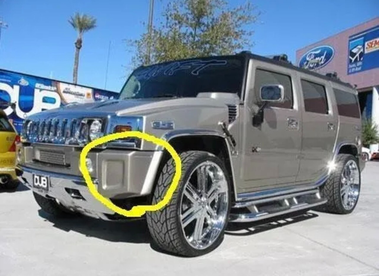 HUMMER H2 フロントバンパー ホワイト 2008 Hummer H2 SUV White with Black-Ops Pkg. “StormTrooper