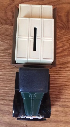 1931 Hawkeyes Crate Delivery Truck. John Deere Truck Bank 1/34 Ertl Tractor Farm