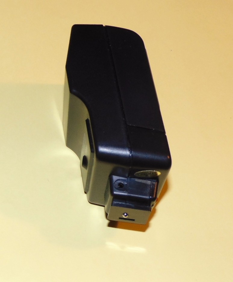 NEW Ambico Compact Camera Flash 200A w/ Box - Instructions - Batteries - PC cord