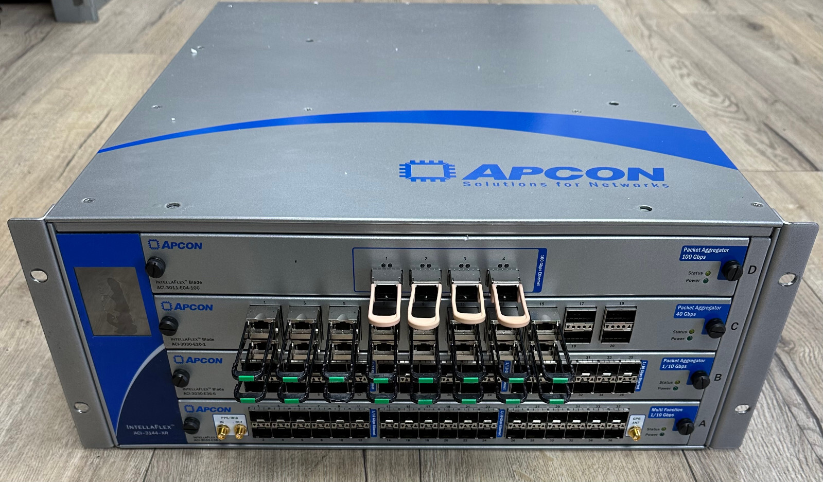 Apcon IntellaFlex 4-Slot Chassis ACI-3144-XR w/ 100G, 40G