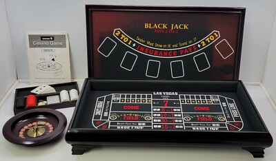 *Q) Sportcraft Casino Game Craps Roulette Blackjack Wooden Tabletop