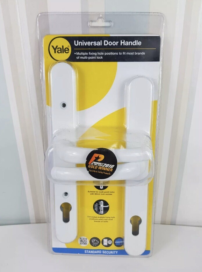 Yale Universal Door Handle 92mm centres in Leicester Forest East