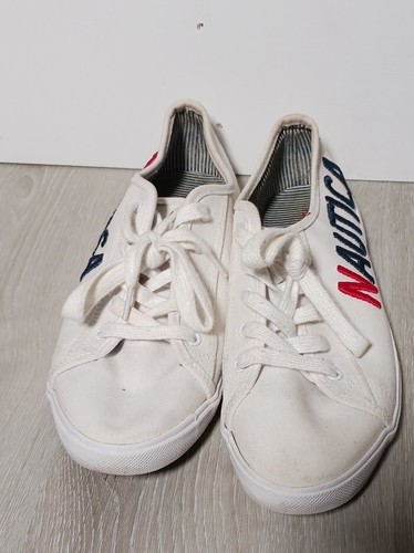 Nautica Essence White Lace Up Low Top Sneakers Womens 9.5 Spell Out Logo Sporty