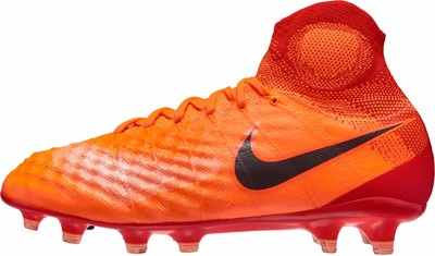 MAGISTA OPUS NIKE 7 Taille Crampons Homme Football
