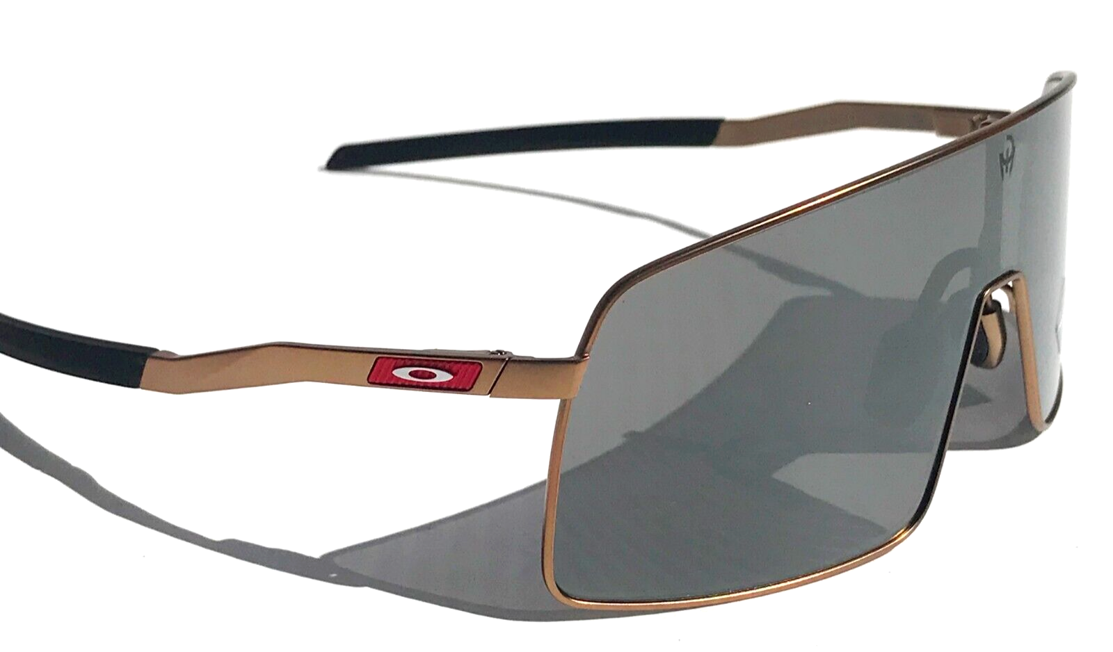 Pre-owned Oakley Sutro Ti Mahomes Matte Gold Prizm Black Lens Sunglass 6013-05