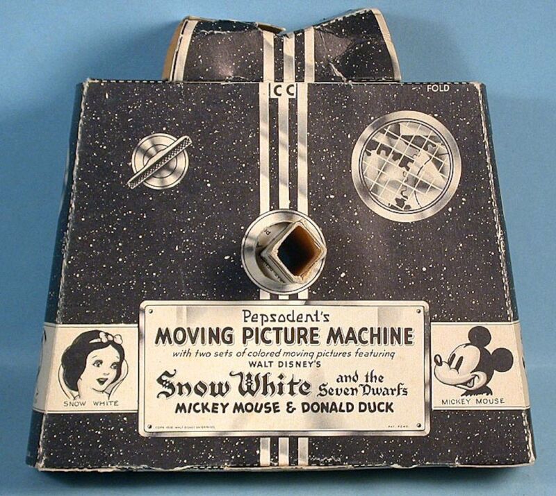 1938 Snow White Moving Picture Machine Pepsodent Toothpaste Premium Disney Ent.
