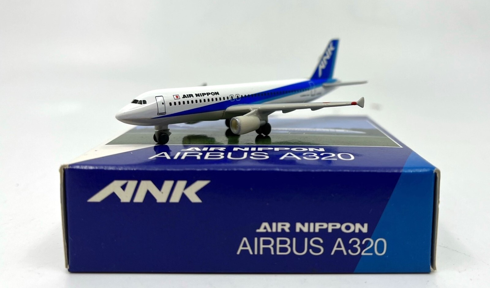 JCWings ANA AIRBUS A320 JA8946 1/200 新品 JCWings ANA AIRBUS