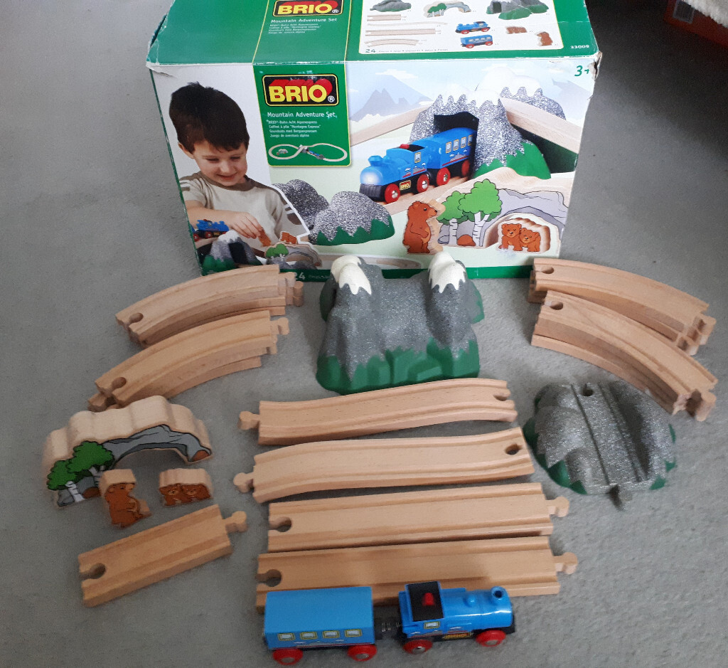 brio mountain adventure set