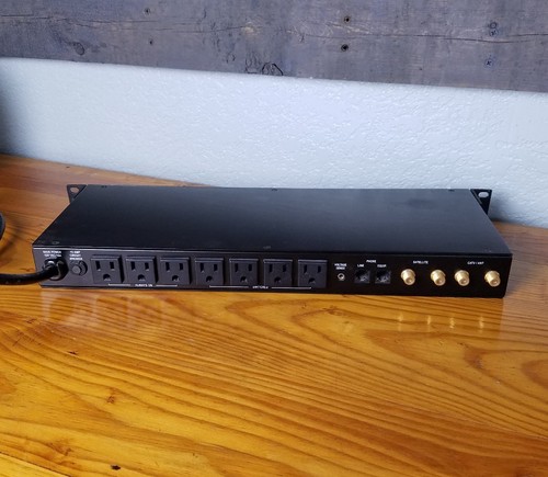 Panamax Max 4300 DBS-ready line conditioner & surge protector