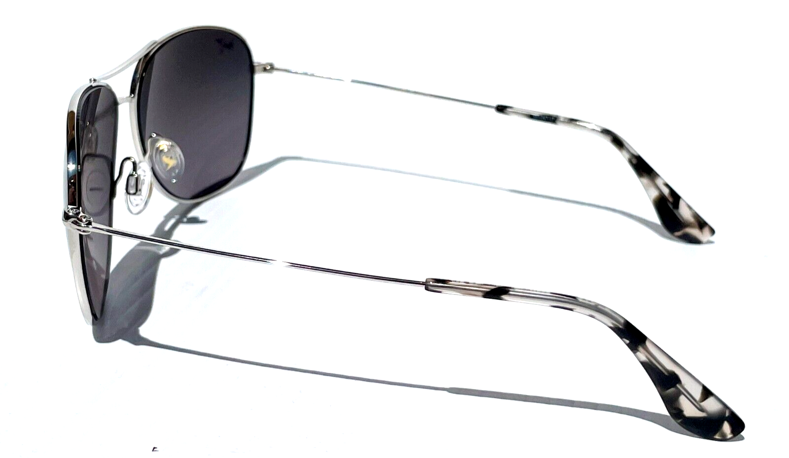 Pre-owned Maui Jim Cliff House Silver Polarized Grey Lens Sunglass Gs247-17 In Gray