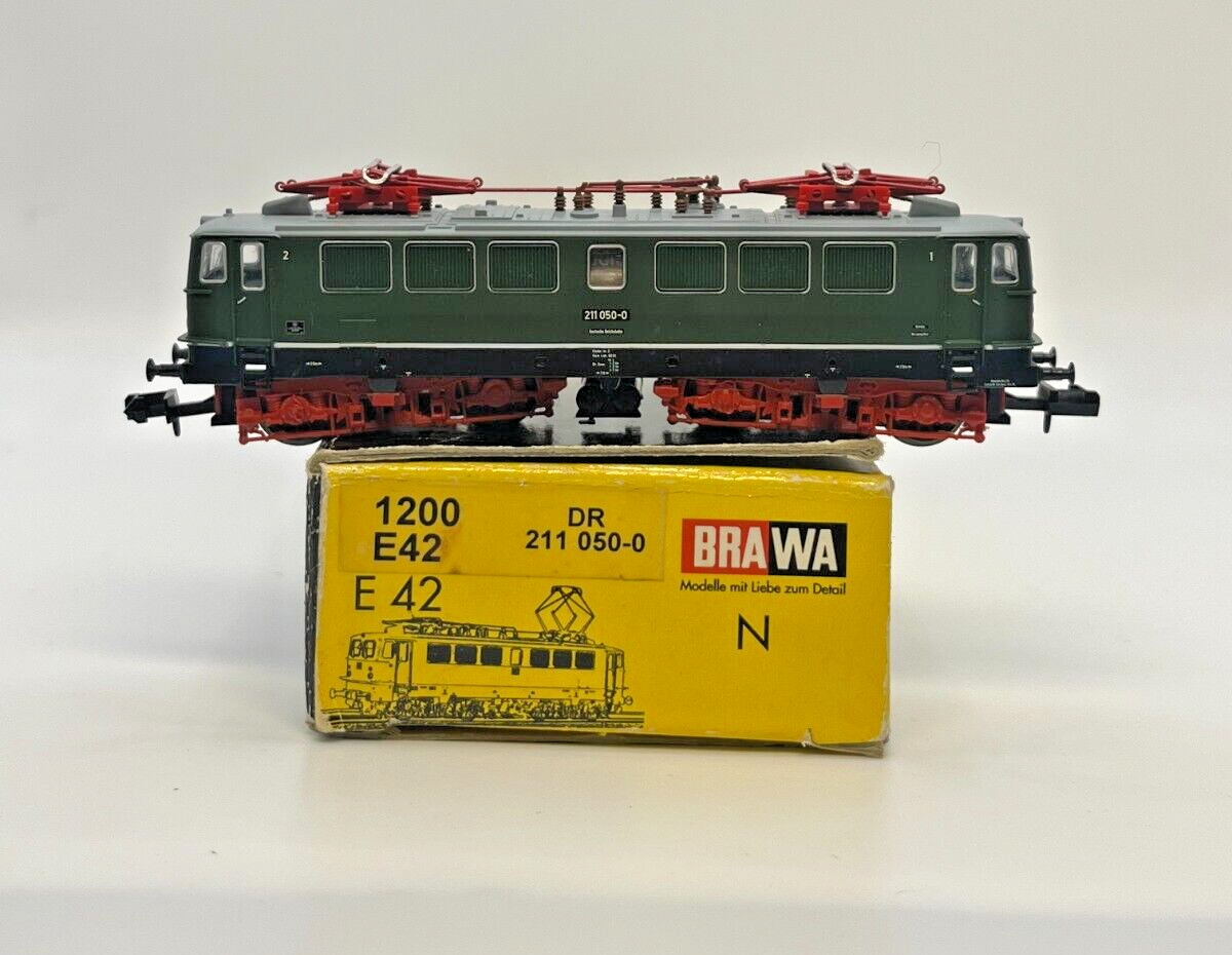 鉄道模型 BRAWA HO DR E42 072 鉄道模型 BRAWA HO DR E42 072 N Scale Brawa 1200 E42 Electric